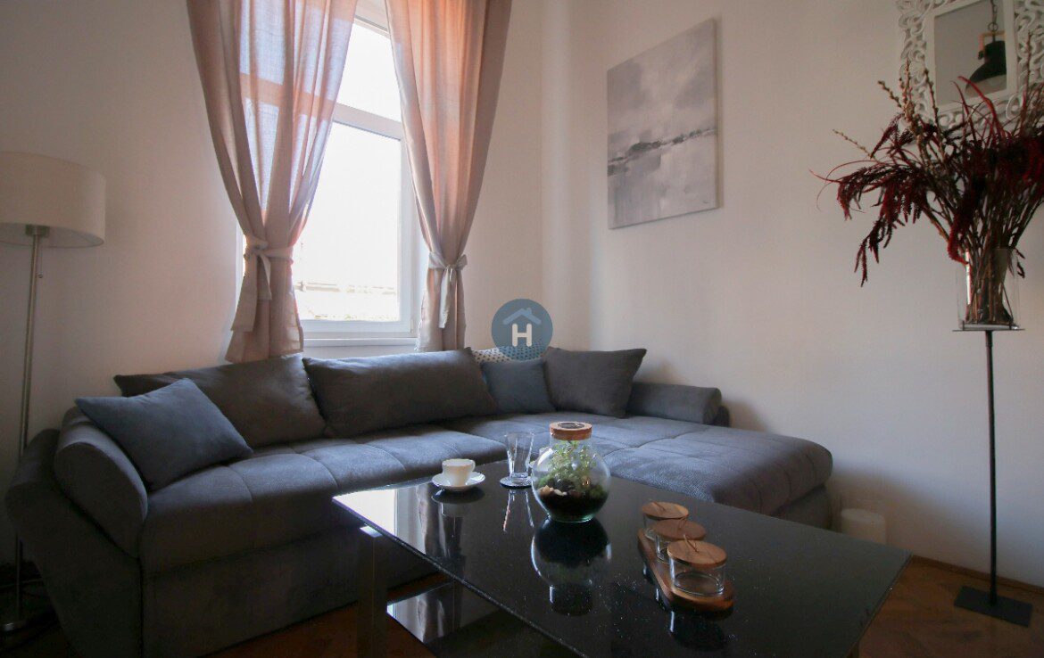 Living room 2